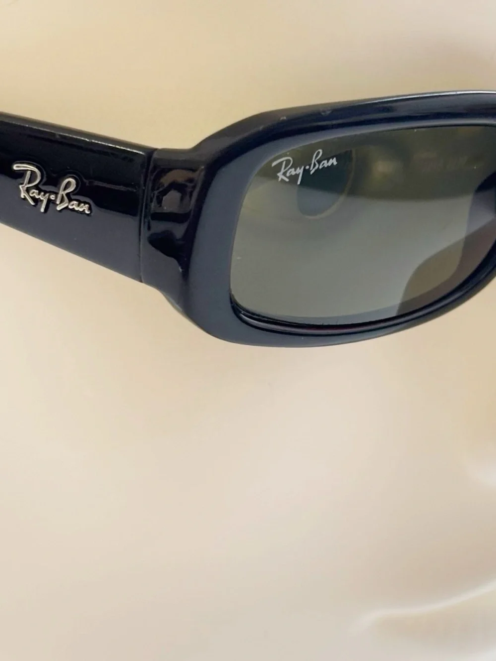 Ray-Ban Vintage Side Street 901 casual retro RB2127 black frame w/green lens